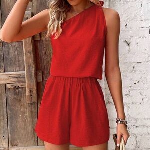 🔥🔥🔥 SALE Women’s matching set Red size L NWOT